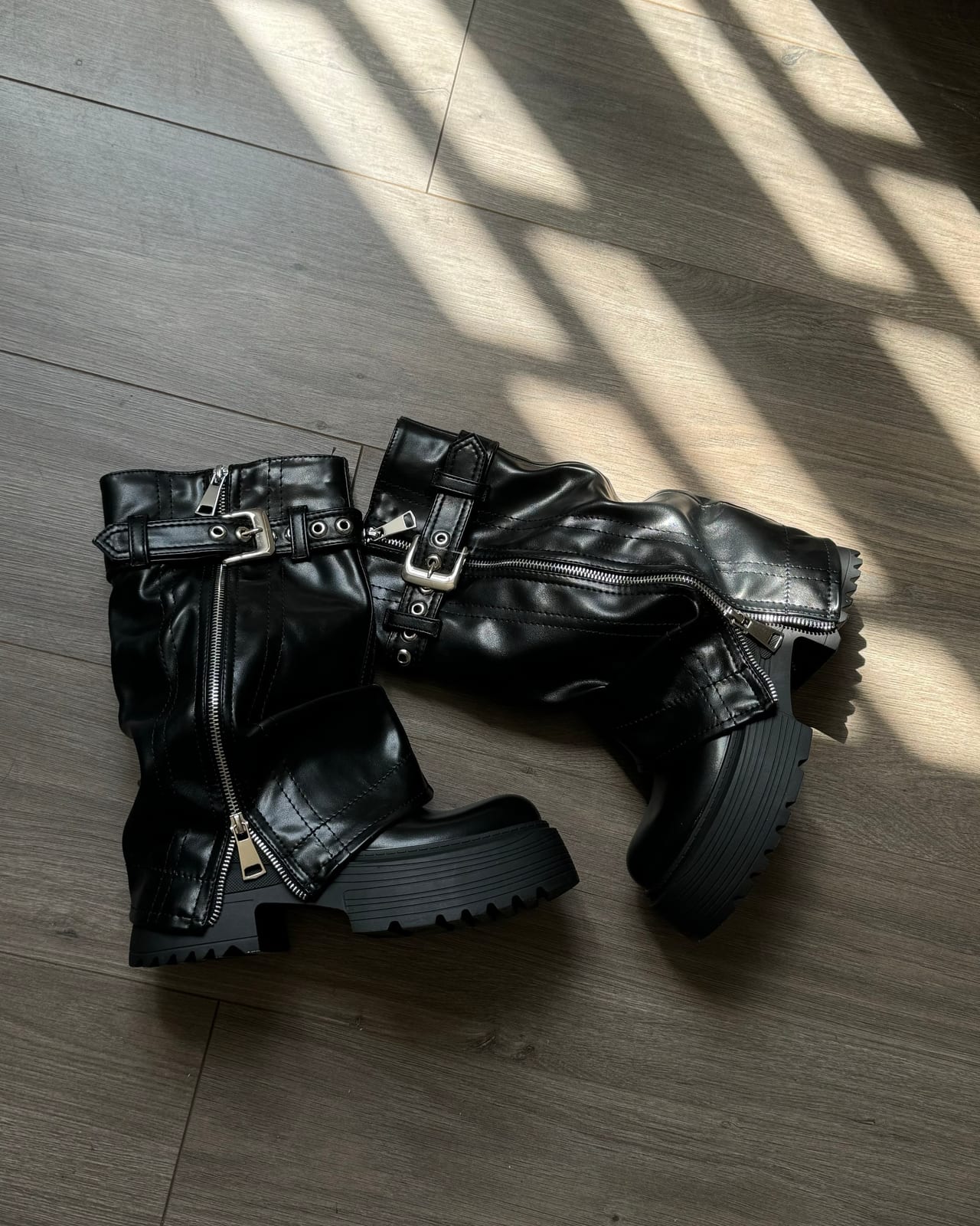 BADGAL Boots 2